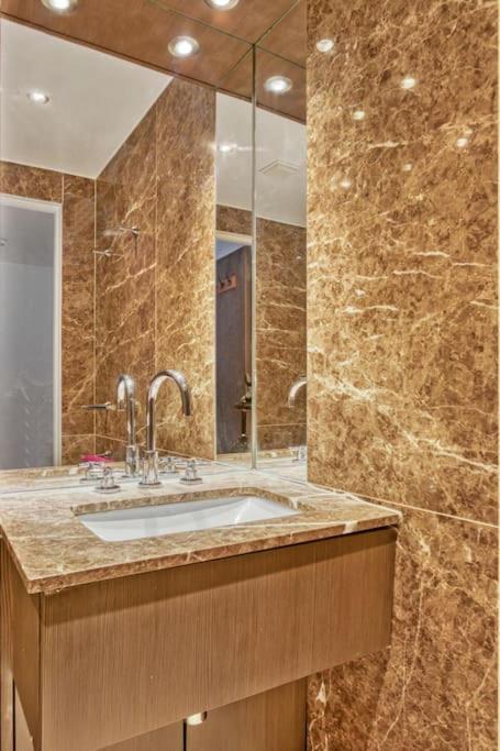 Apartamento Modern Chic Studio Chelsea Londres Exterior foto