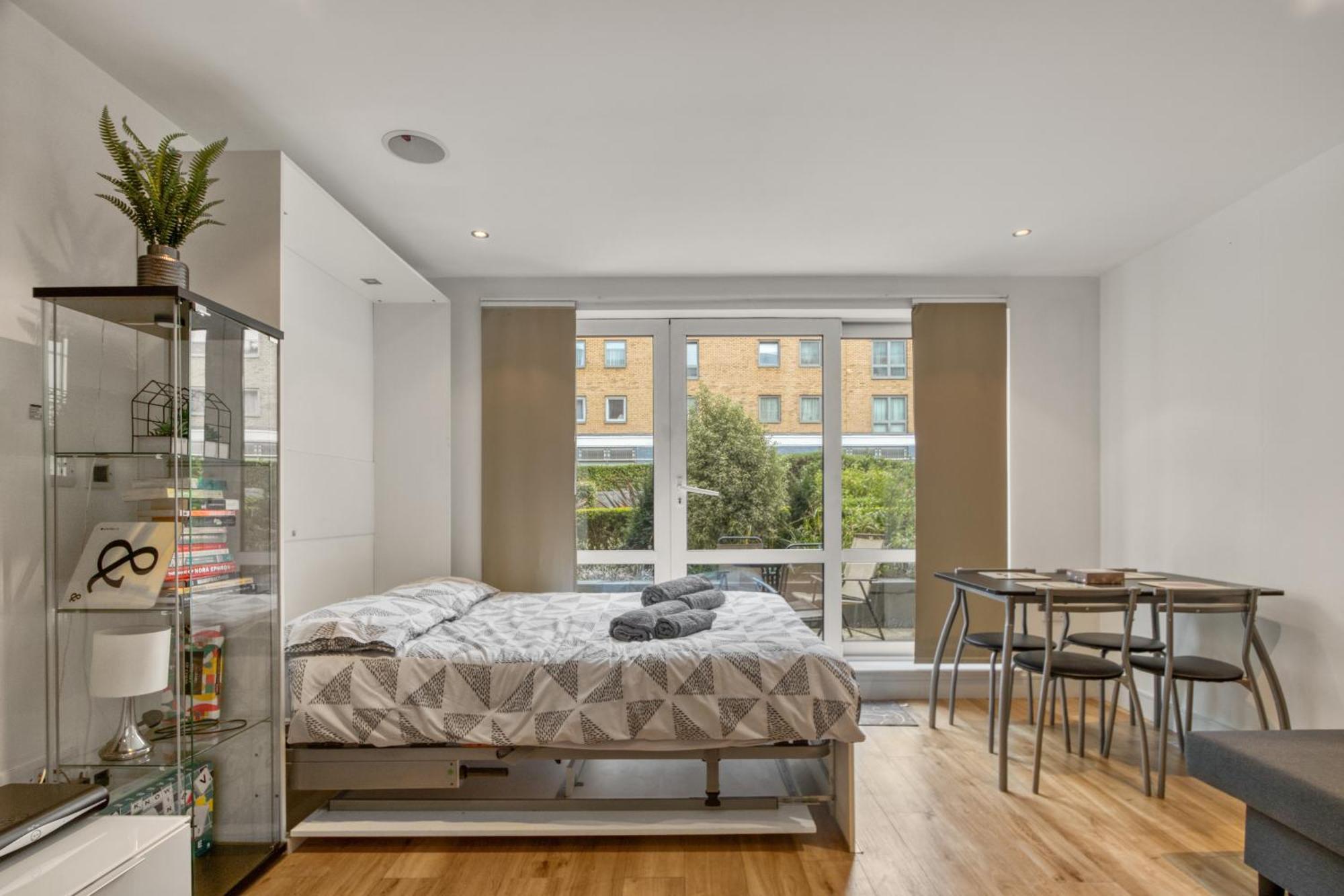 Apartamento Modern Chic Studio Chelsea Londres Exterior foto